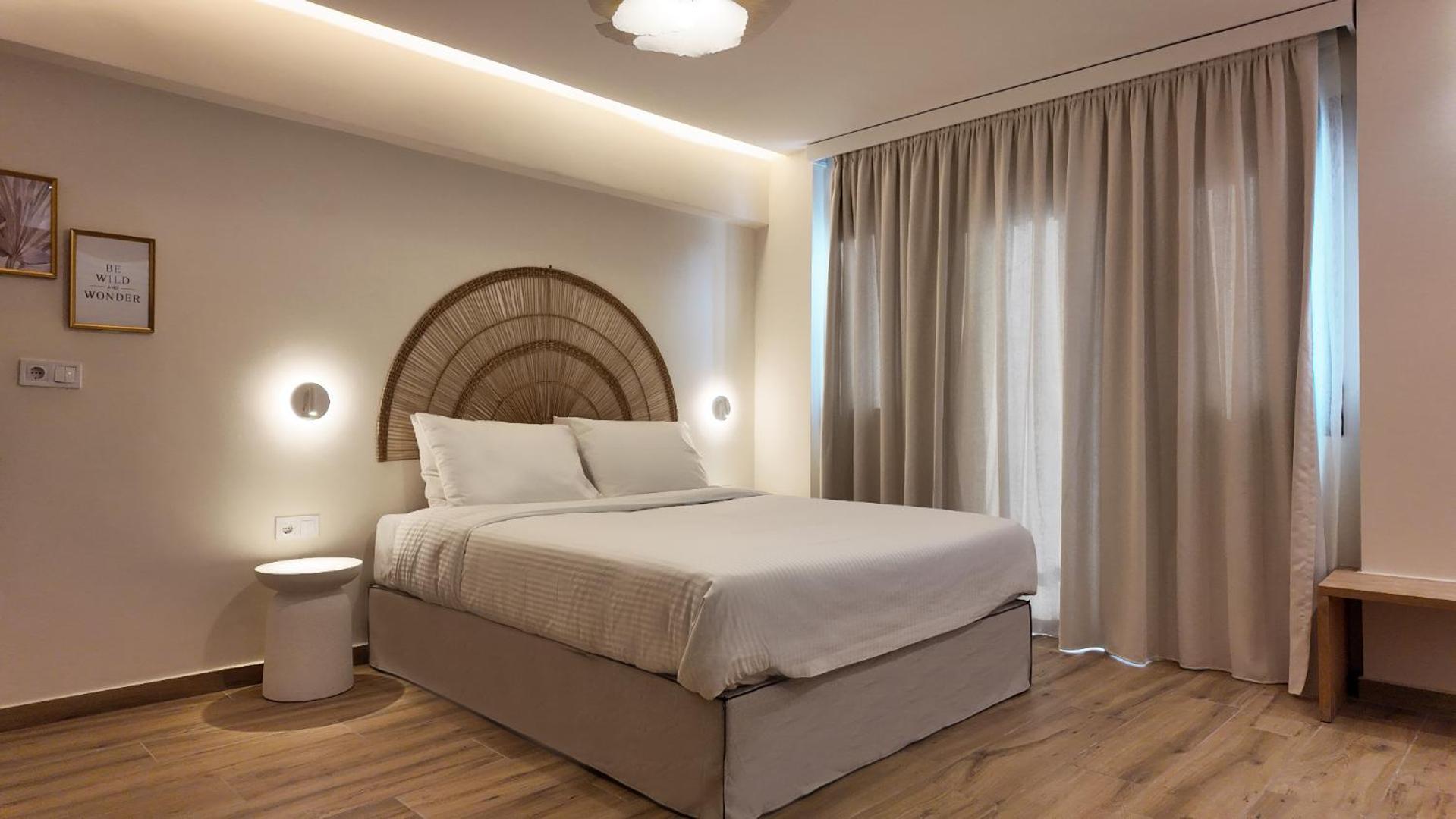 Studio Apartment King Bed